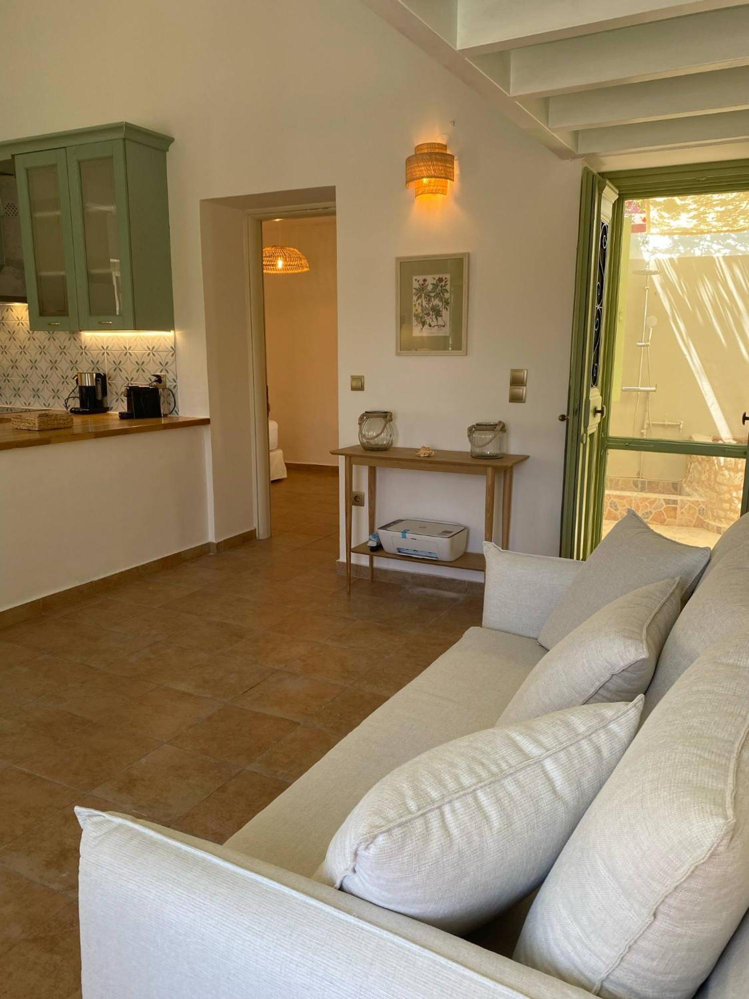 Villa Theoni Chalki Town Exterior photo