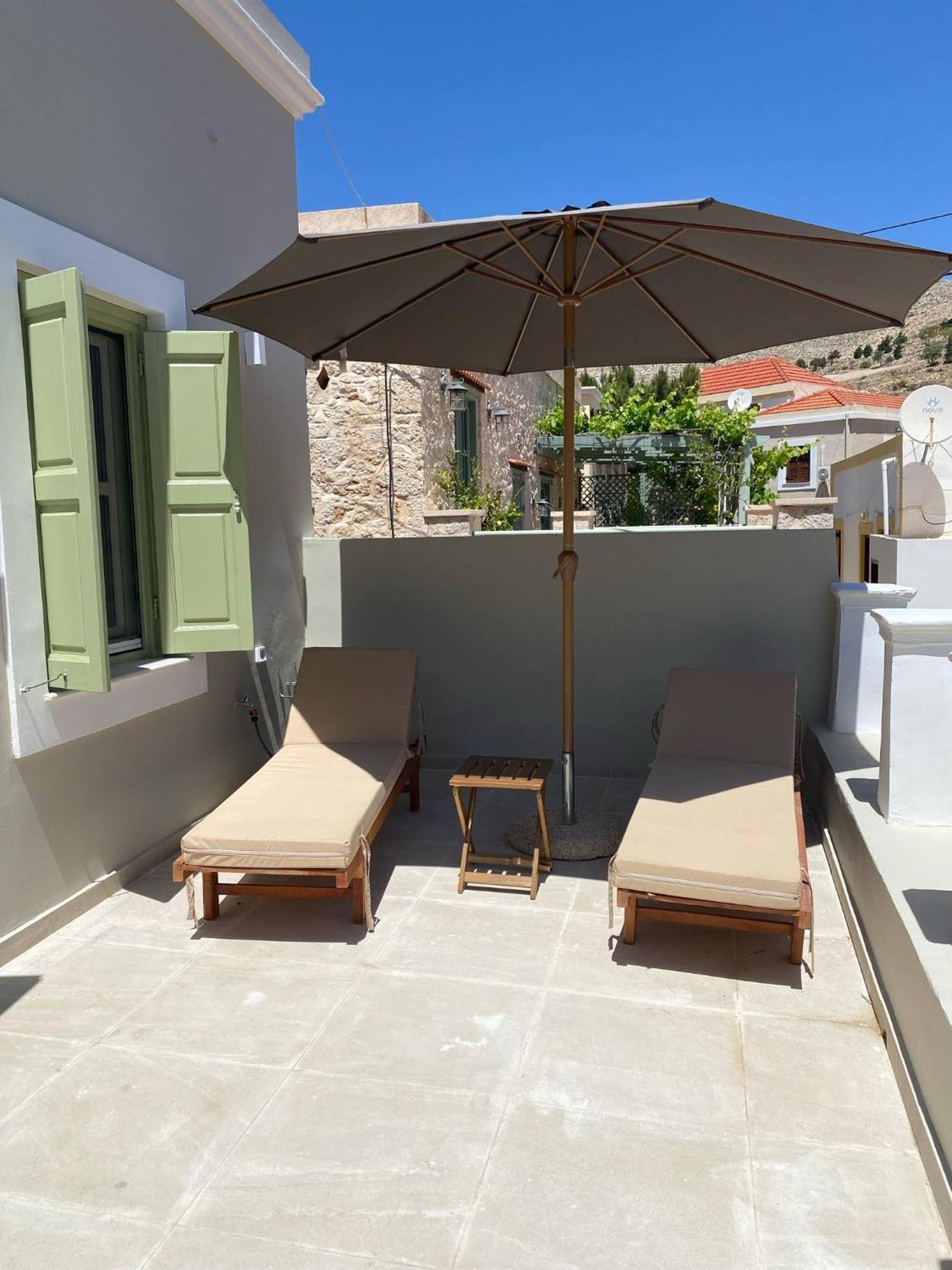 Villa Theoni Chalki Town Exterior photo